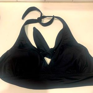Bikini top halter style tie around neck